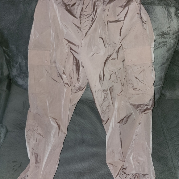 Victoria's Secret Pink Nylon Jogger - Picture 4 of 5
